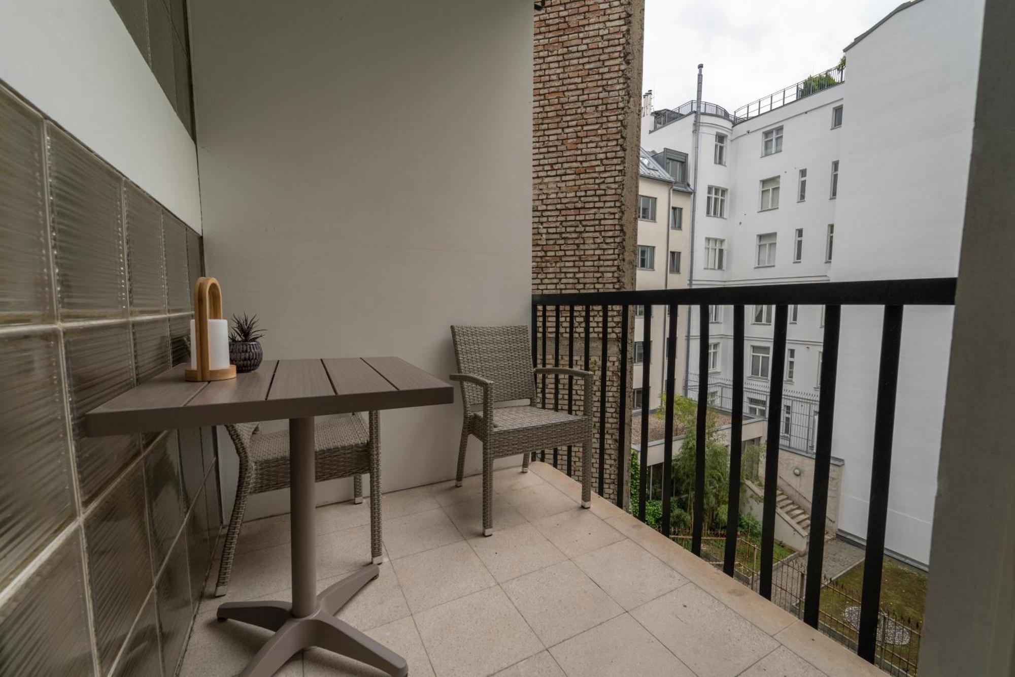 Apartment Pakat Residences