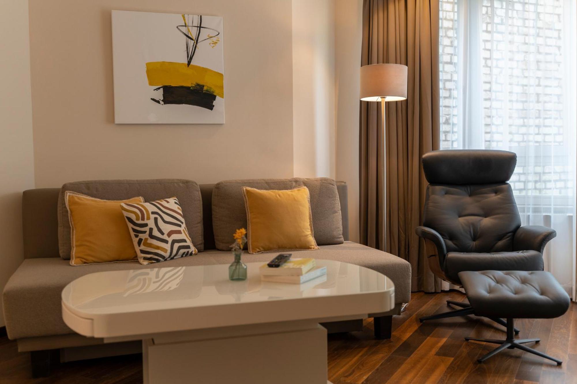 Pakat Residences Apartment